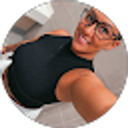 Profile photo of Ashley Thompson