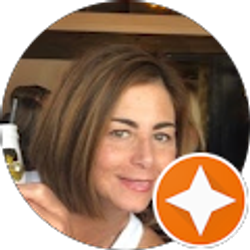 Profile photo of Lauren Mandalke