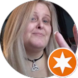 Profile photo of Robyn Whatley