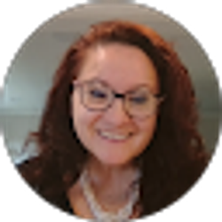 Profile photo of Sarah Dawson