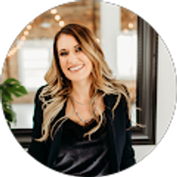 Profile photo of Jen Silver