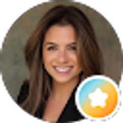 Profile photo of Ariel Olstein