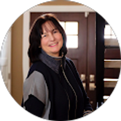 Profile photo of Elaine Dancy