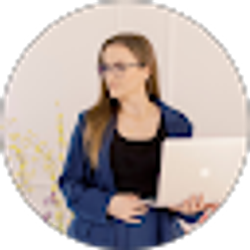 Profile photo of Hannah Loder