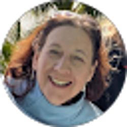 Profile photo of Dawn Hirt