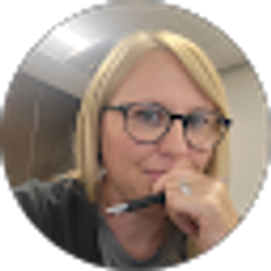 Profile photo of Donna Farmer