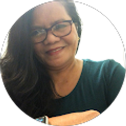 Profile photo of Elizabeth Curay