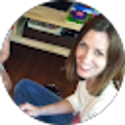 Profile photo of Amanda Fox