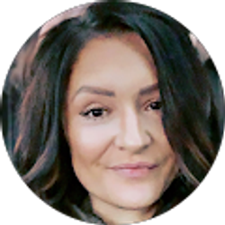 Profile photo of Tess Miley