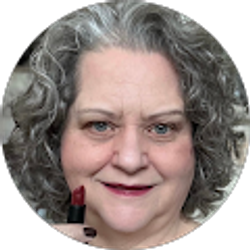 Profile photo of Claudia Frey