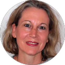 Profile photo of Stacey Kusterbeck