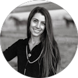 Profile photo of Ali Kenny