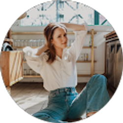 Profile photo of Madeline Wing