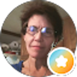 Profile photo of Suzie Bell