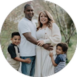 Profile photo of Troy and Amber