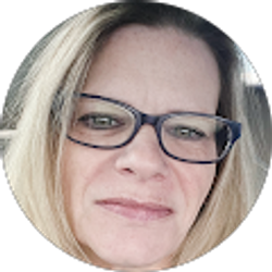 Profile photo of Kelly