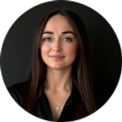 Profile photo of Tiffany Schrader