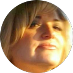 Profile photo of Leah Robles