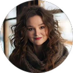 Profile photo of Carolynn Guerra