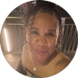 Profile photo of Gwendolyn Peterson