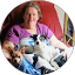 Profile photo of Pat Giles
