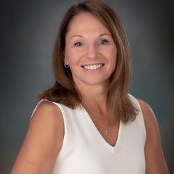Profile photo of a State Farm Agent named: Pam Mowatt