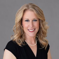 Insurance Agent Sarah Wickerham in Zanesville OH – State Farm®