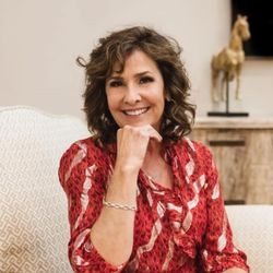 Profile photo of a State Farm Agent named: Tina Miller