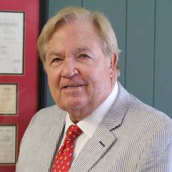 Profile photo of a State Farm Agent named: Bob Butterworth