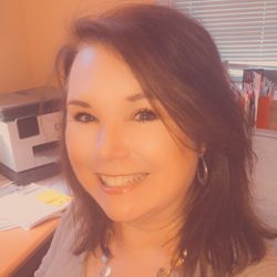 Profile photo of a State Farm Agent named: Karin Bojarski-Vella