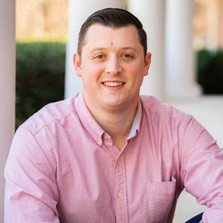 Profile photo of a State Farm Agent named: Andrew Robinson