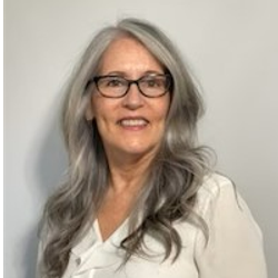 Profile photo of a State Farm Agent named: Cheryl Nguyen