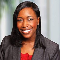 Profile photo of a State Farm Agent named: Mimi Lange