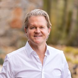 Profile photo of a State Farm Agent named: Jeremy Mueller