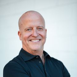 Profile photo of a State Farm Agent named: Charles Martin