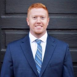 Profile photo of a State Farm Agent named: Marshall Combs
