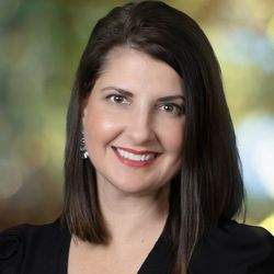 Profile photo of a State Farm Agent named: Cindy Cason