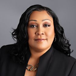 Profile photo of a State Farm Agent named: Stacy Lewis