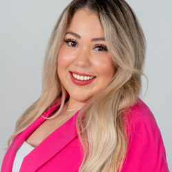 Screenshot or Official Image for connectwithconsuelo.com - Auto, Business & Life Insurance Agent Pompano Beach, FL.