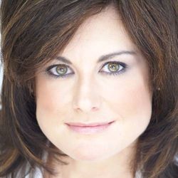 Profile photo of a State Farm Agent named: Deborah Becker