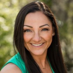 Profile photo of a State Farm Agent named: Juliet Good