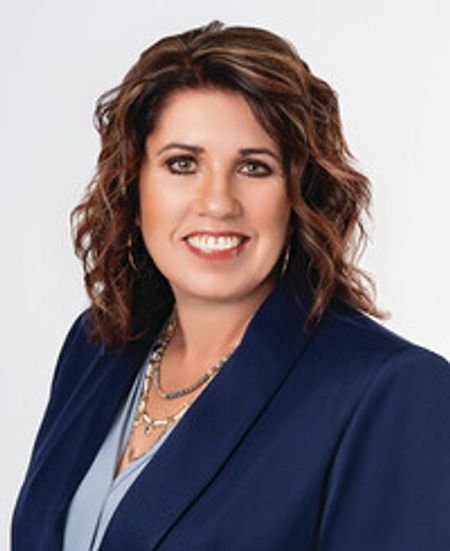 Profile photo of a State Farm Agent named: Bobbi Holst
