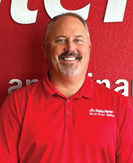 Profile photo of a State Farm Agent named: Daryn Farmer