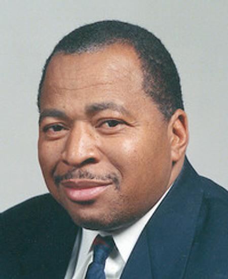 Profile photo of a State Farm Agent named: Archie Sanders