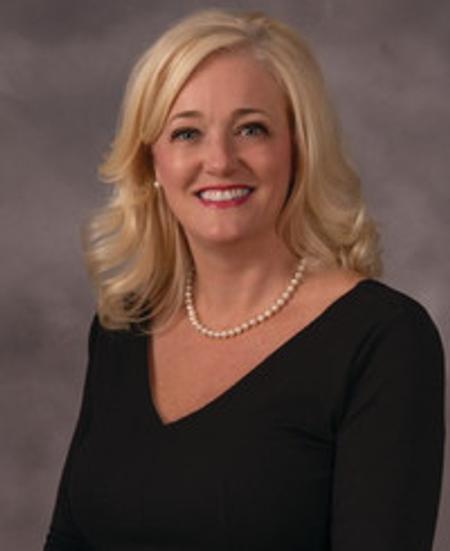 Profile photo of a State Farm Agent named: Rebecca Burgin