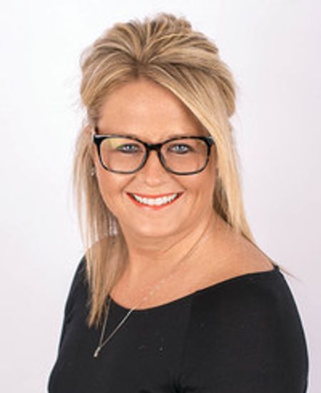 Profile photo of a State Farm Agent named: Heather Taylor