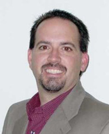 Profile photo of a State Farm Agent named: Ray Rezendes Jr