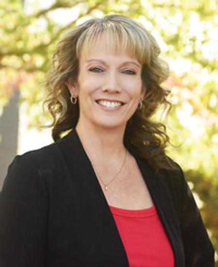 Profile photo of a State Farm Agent named: Natalie Kelley