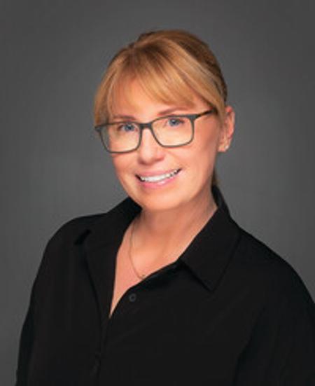 Profile photo of a State Farm Agent named: Aimee Abeyta