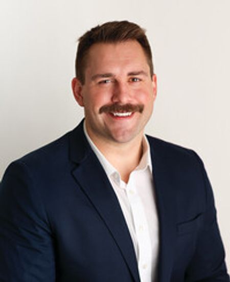 Profile photo of a State Farm Agent named: Jonathan Hendrix